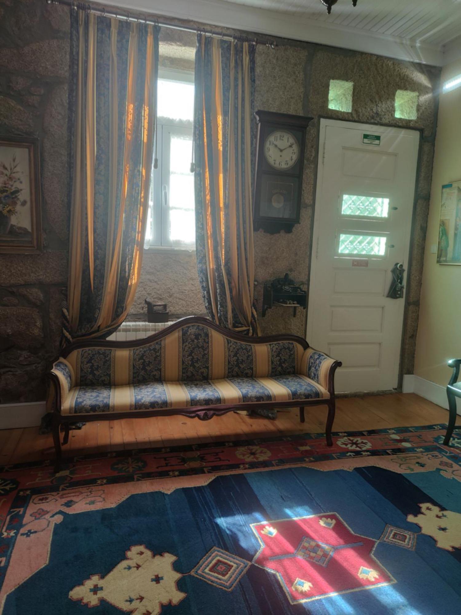 Real Santo Antonio Guest House Tarouca Bagian luar foto